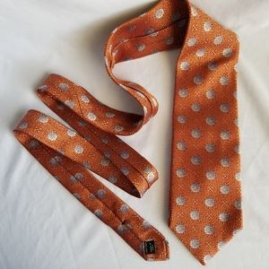 JOS A BANK 100% Silk Tie made in Italy orange blue